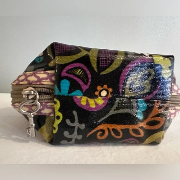 Fossil Keyper Dome Coated Canvas Pouch Retro Print - Picture 3 of 9